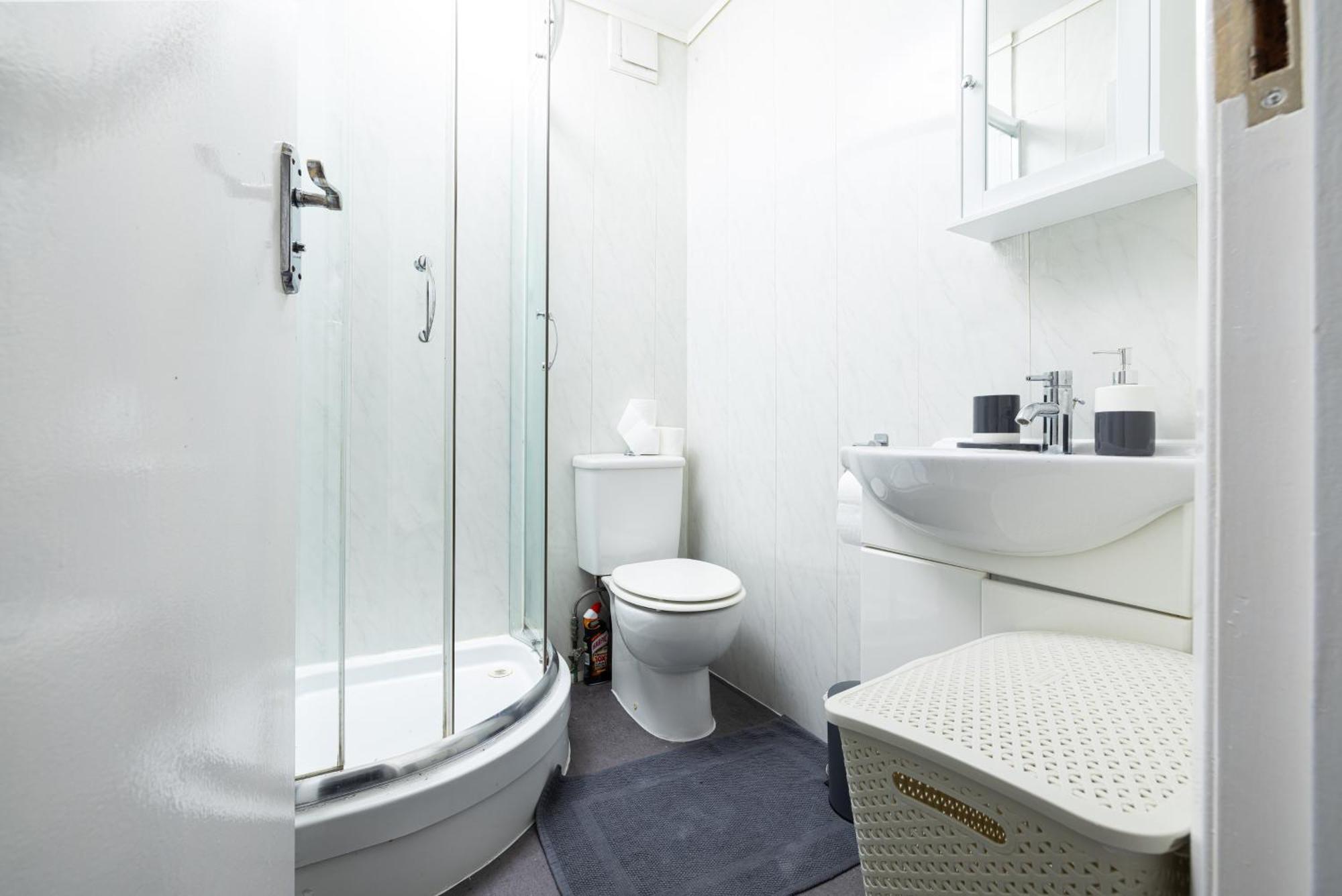 One Bedroom Apartment Opposite Brent Cross Station Londyn Zewnętrze zdjęcie